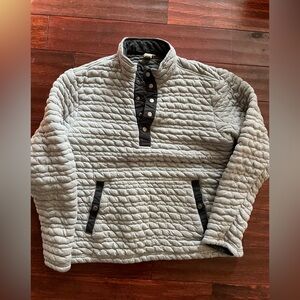 Duluth Trading Company Men's Gray Quilted Pullover Jacket- size large